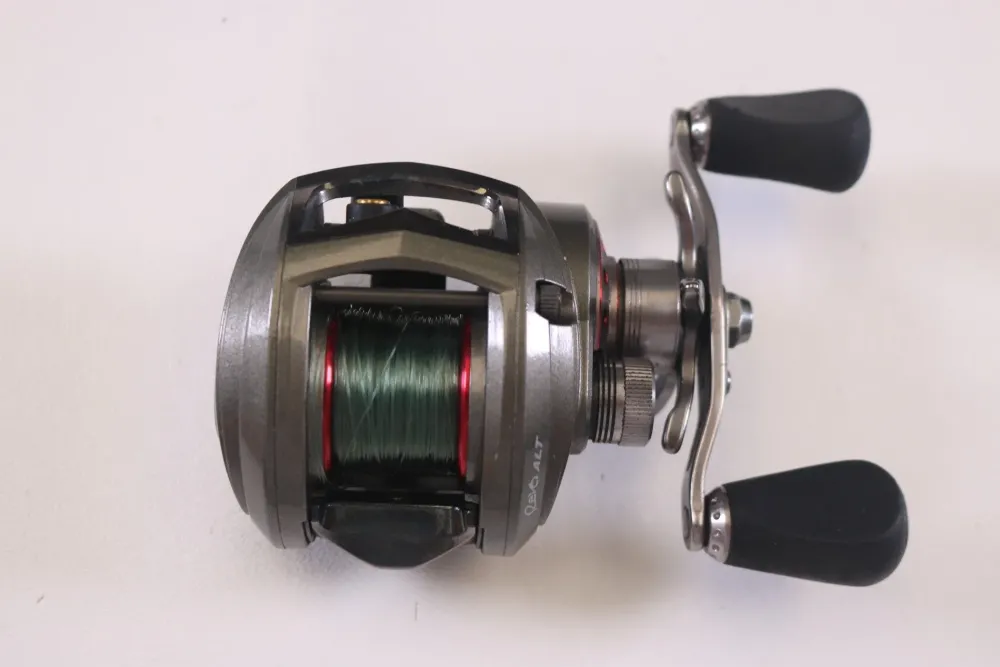 Hot Revo ALT 6.4:1 RH - Used Casting Reel - Very Good Condition Used Casting Reels