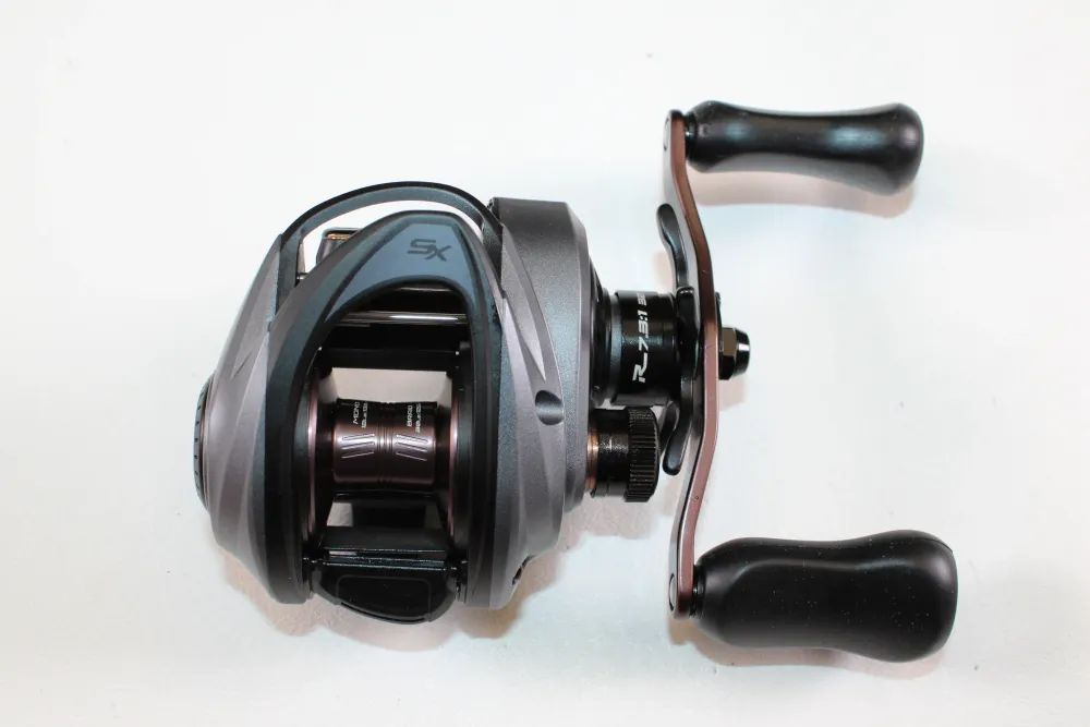 Discount Revo SX REVO5SXHSLP 7.3:1 RH - Used Casting Reel - Excellen Used Casting Reels