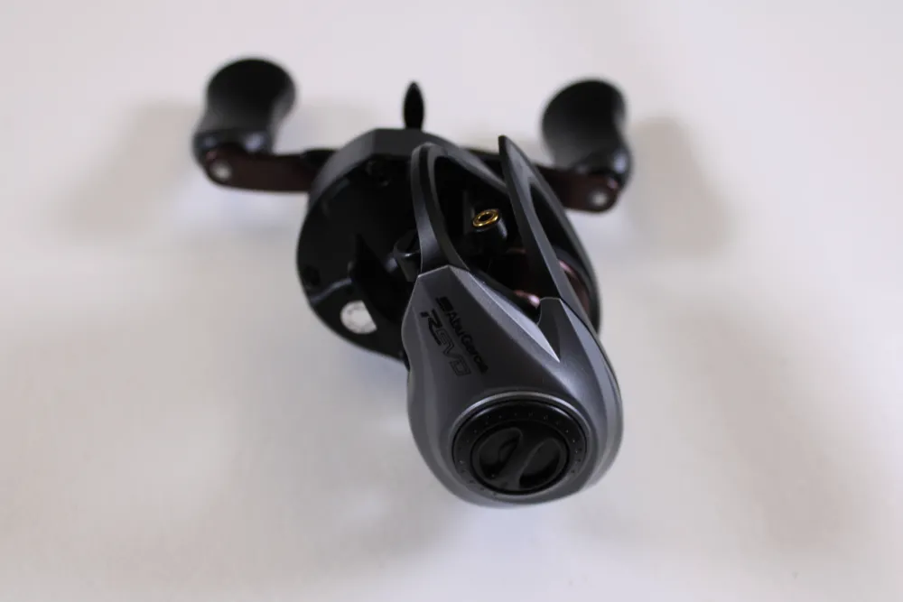 Discount Revo SX REVO5SXHSLP 7.3:1 RH - Used Casting Reel - Excellen Used Casting Reels