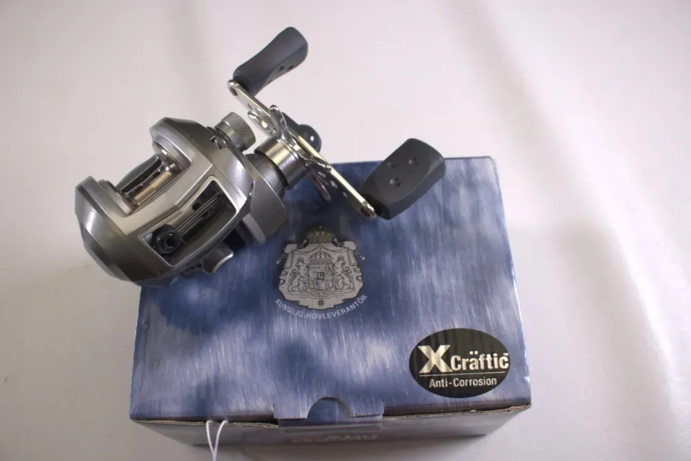 Clearance Abu Garica Revo S-L Gen 1 6.4:1 LH - Used Casting Reel - Excellent Con Used Casting Reels