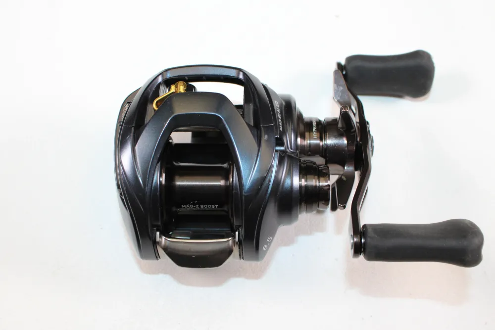 New Steez A 100 STZ100XH 8.5:1 RH - Used Casting Reel - Very Good Co Used Casting Reels