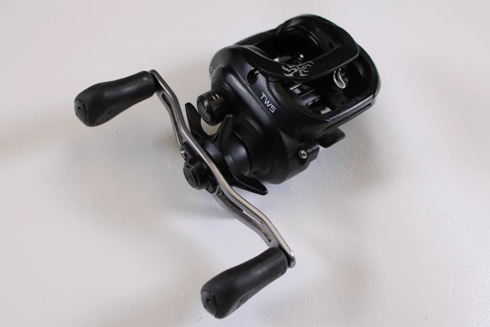 Best Tatula 200 TAT200HS 7.3:1 RH - Used Casting Reel - Good Conditio Used Casting Reels