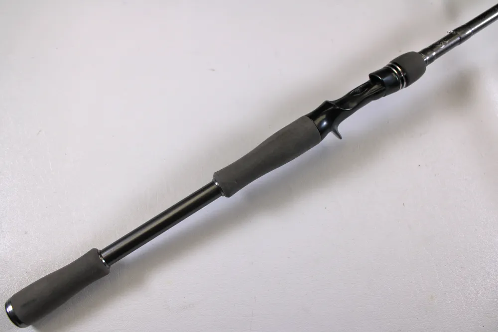 Sale Tatula Elite TTEL741MHRB-G Crankin'/Bladed Jig 7'4" Medium Heavy Used Casting Rods