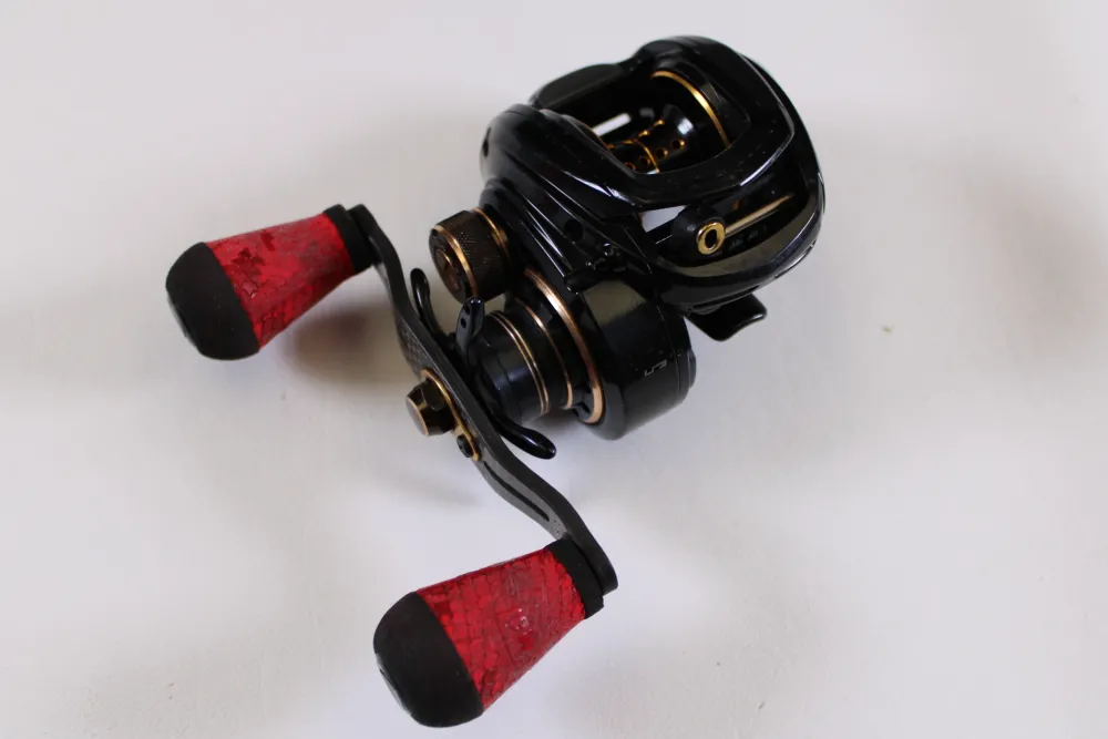 Sale Lite MgF LFS 7.5:1 RH - Used Casting Reel - Good Condition Used Casting Reels