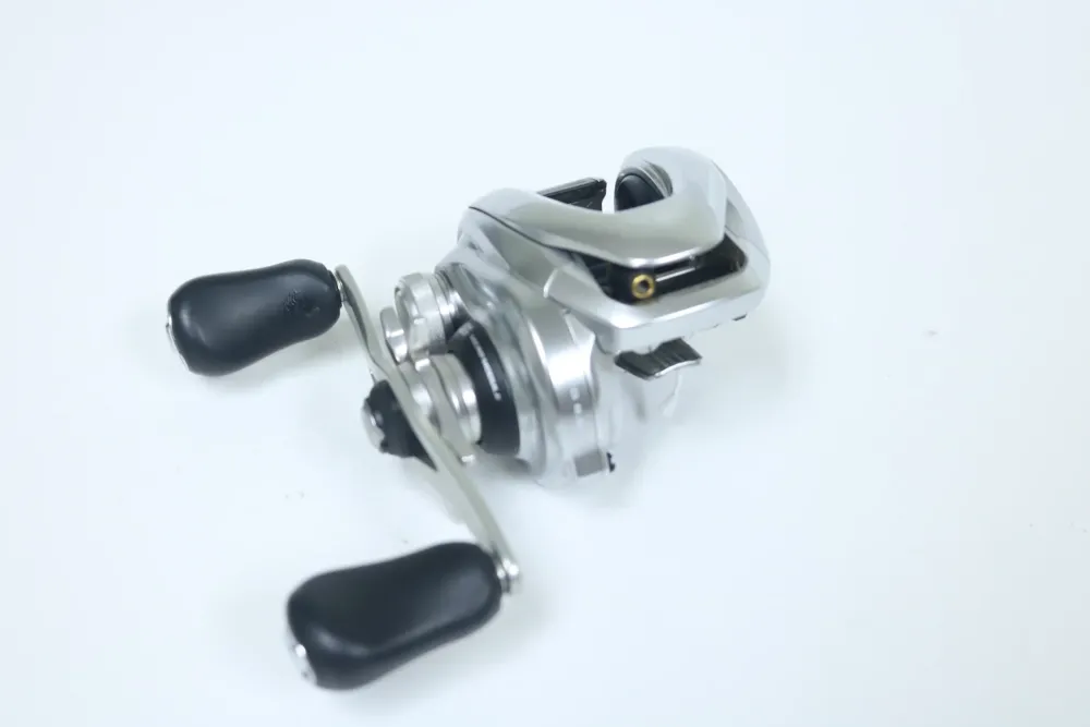 Best Metanium MGL METMGL150HG 7:4:1 Right Handed-Casting Reel-Very Used Casting Reels